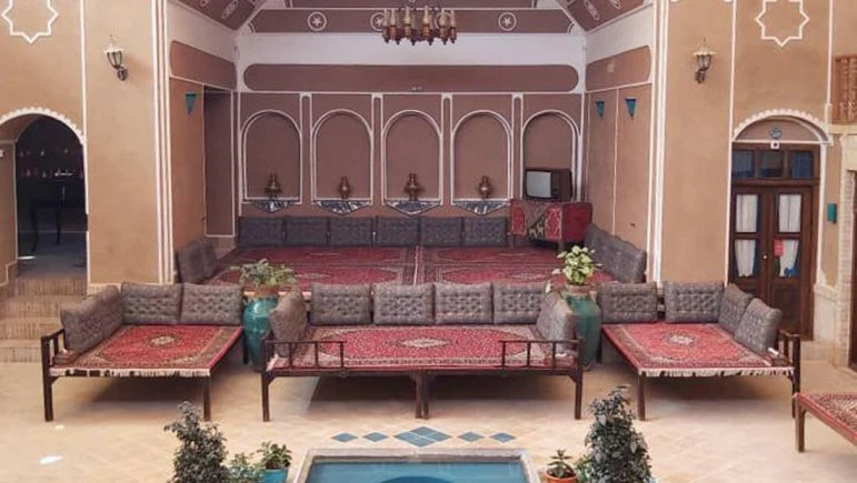 Firoozeh Hotel Yazd 3