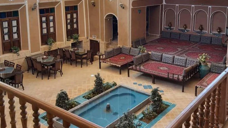 Firoozeh Hotel Yazd 4