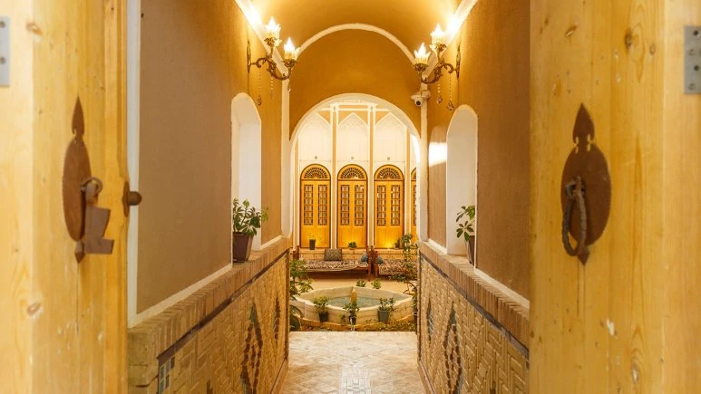 Pars Traditional Residence Yazd 4