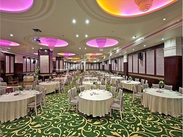 Espinas Hotel – Tehran