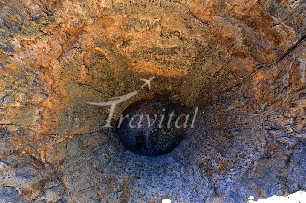 Chah Zendan Cave 
