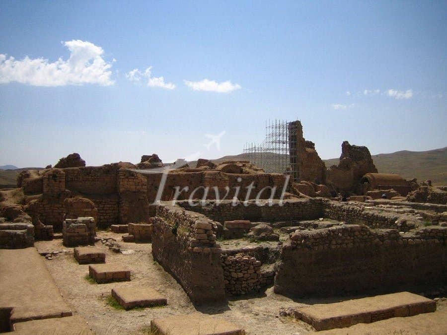 Takht-e-Soleiman Castle – Takab - view 2