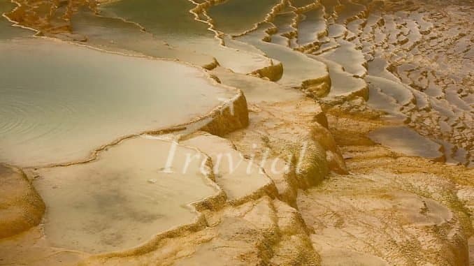 Badab Soort – Sari