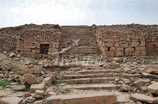 Bard Neshandeh Temple – Masjed Soleiman - view 2
