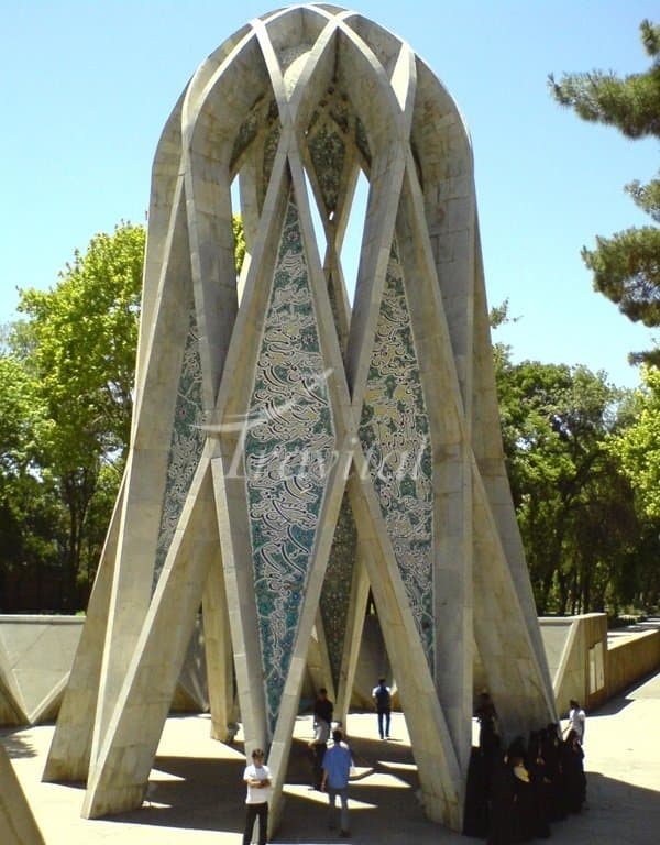 Hakim Omar Khayam Nayshaburi Tomb – Neyshaboor - view 3