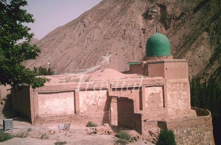 Imamzadeh Shahzadeh Zeid Spring – Semnan - view 2