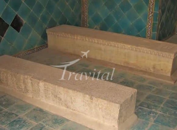 Khaje Nizam al-Mulk Tomb – Isfahan - view 2
