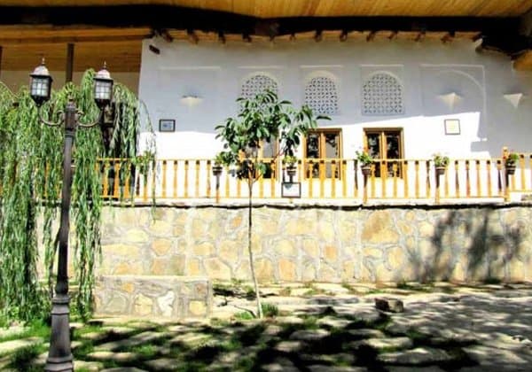 Khanegol Shahmirzad Hotel – Semnan