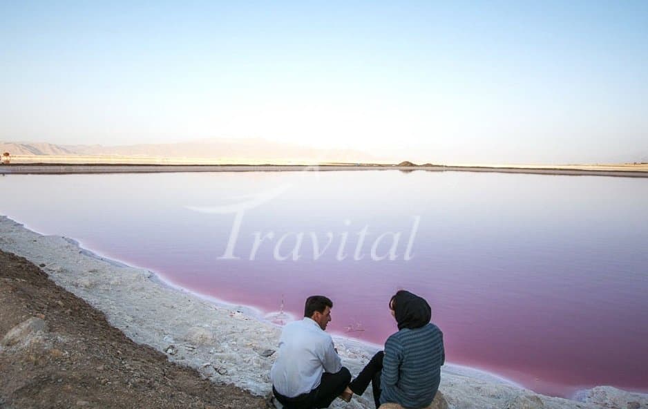 Maharloo Lake 