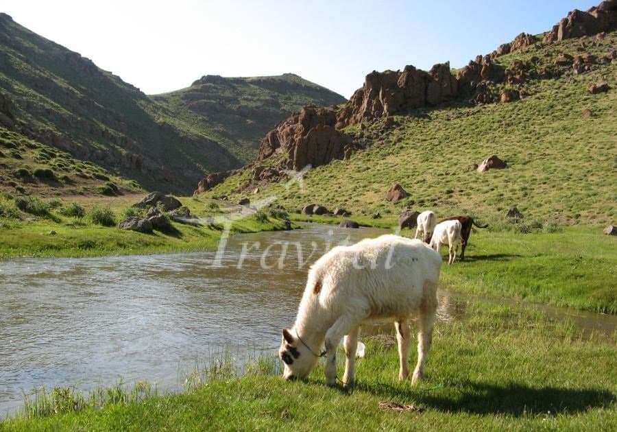 Neor Fresh Water Lake – Ardabil - view 2