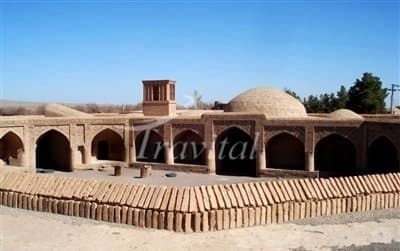 Neyestanak, Farfan and other castles 
