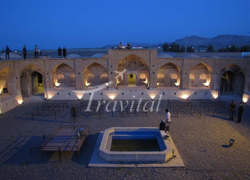 Pasangan Caravansary 