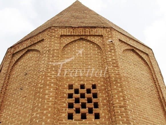 Qorban Tower – Hamedan - view 3