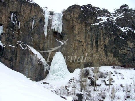 Sangan Waterfall – Tehran - view 2