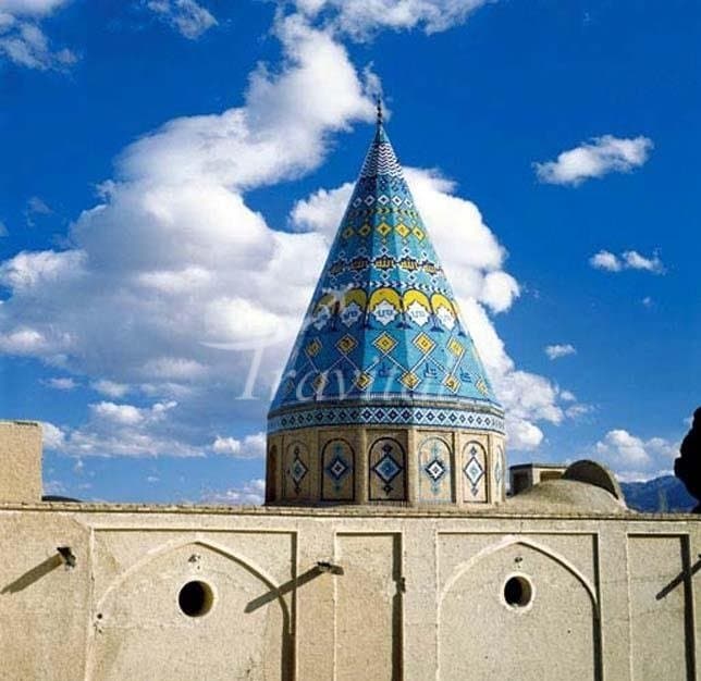 Shahzadeh Ebrahim-e-Fin Mausoleum 
