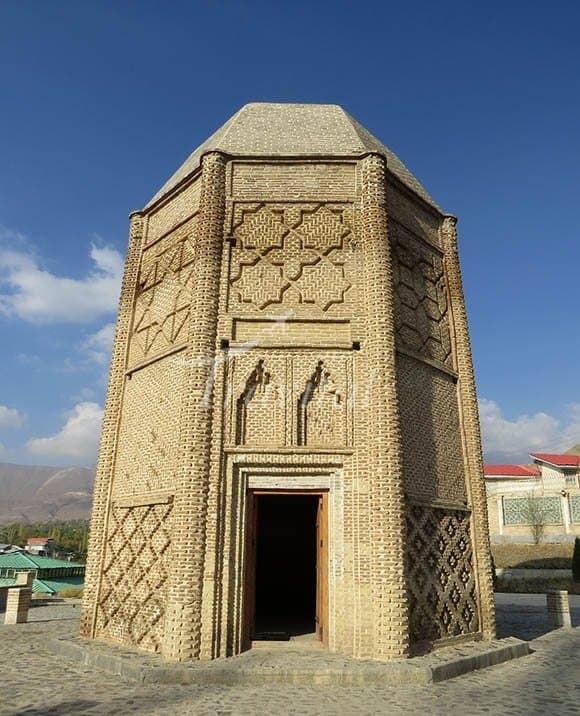 Sheikh Shebli Mausoleum and Tower 