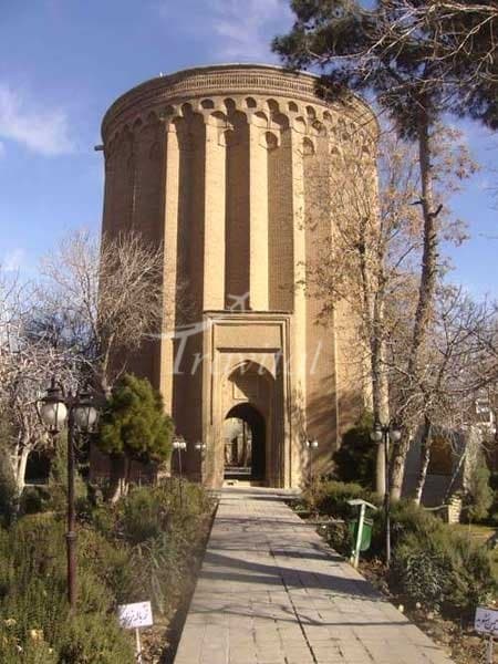 Tughrul Tower – Rey - view 3