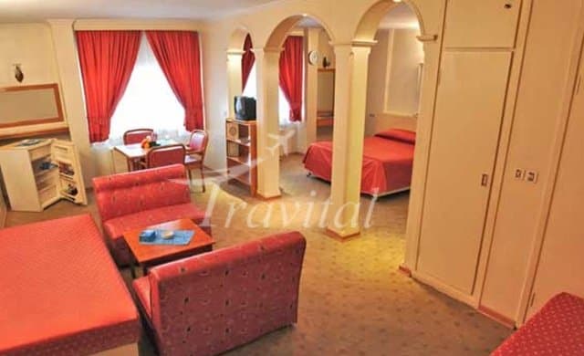 Zarivar Hotel – Marivan