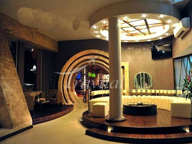 Malek Hotel – Chalus
