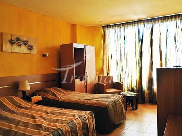 Malek Hotel – Chalus
