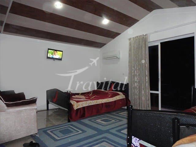 Sasan Apartment Hotel – Chalus