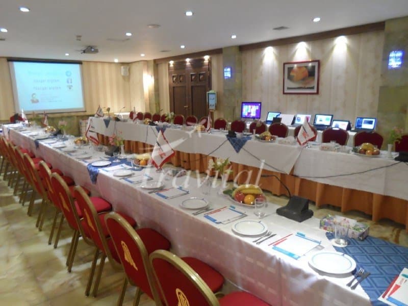 Ali Qapu (Alighapoo) Hotel – Isfahan - view 2