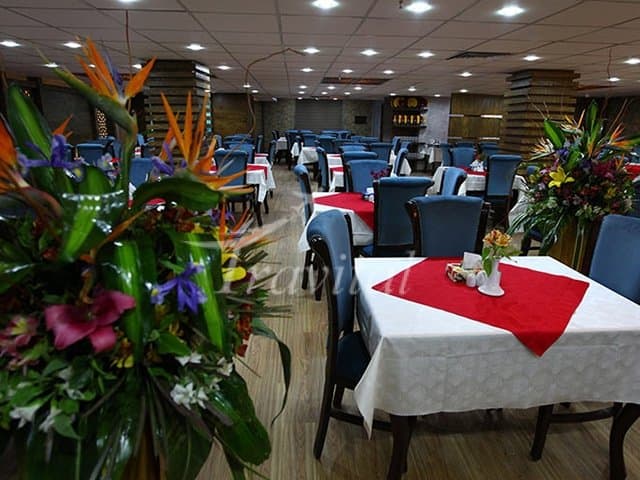 Avin Hotel – Isfahan