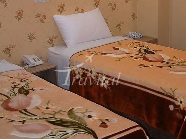 Jamshid Hotel – Isfahan