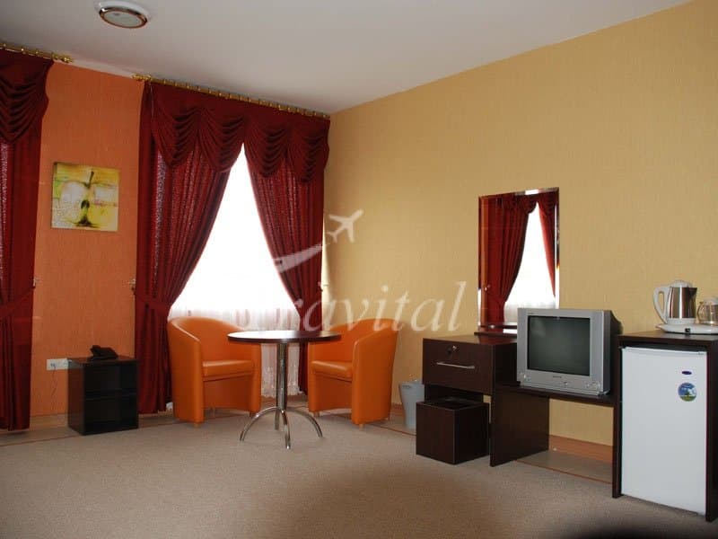 Pardis Mobarakeh Hotel – Isfahan - view 5