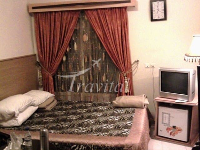 Aftabe Shargh Hotel – Kish