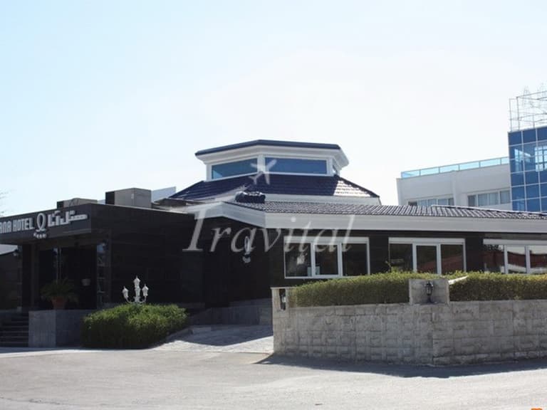 Ana Hotel – Kish