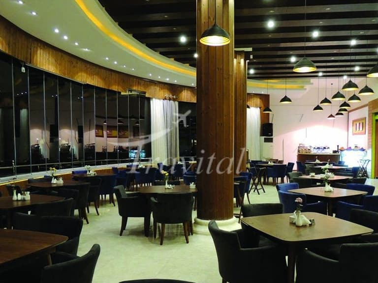 Toranj Hotel – Kish