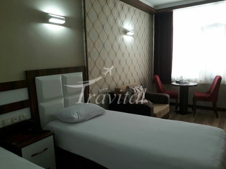 Alborz Hotel – Qazvin