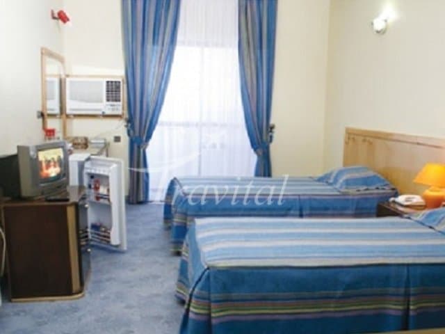Narenj (Orange) Hotel – Sari