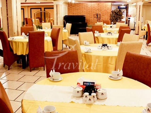 Aryo Barzan Hotel – Shiraz - view 3