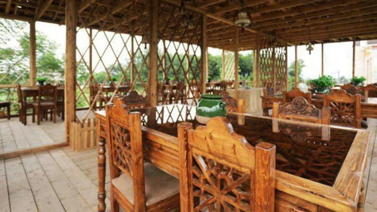 Ratines Hotel – Masal - view 2