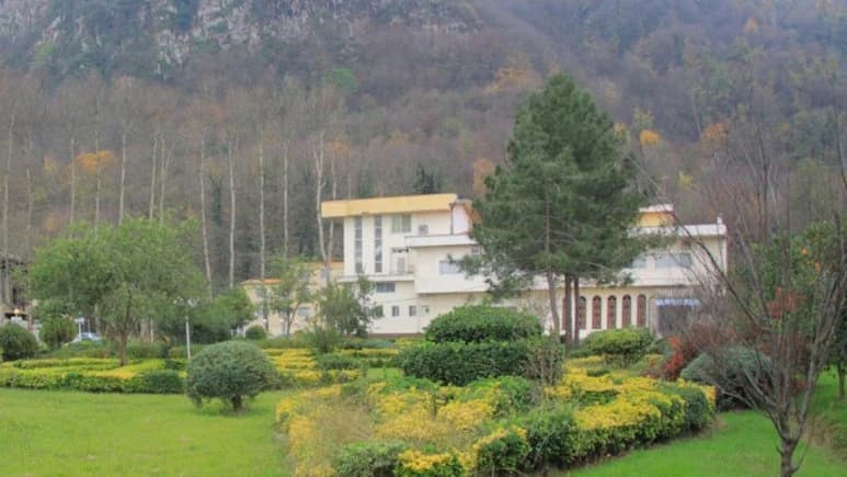 Fajr Hotel – Lahijan - view 1
