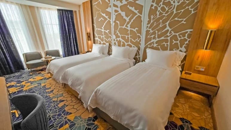 Amirkabir Hotel – Kish - view 1