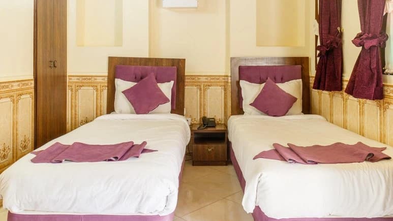 Panj Dari Traditional Residence – Shiraz - view 5