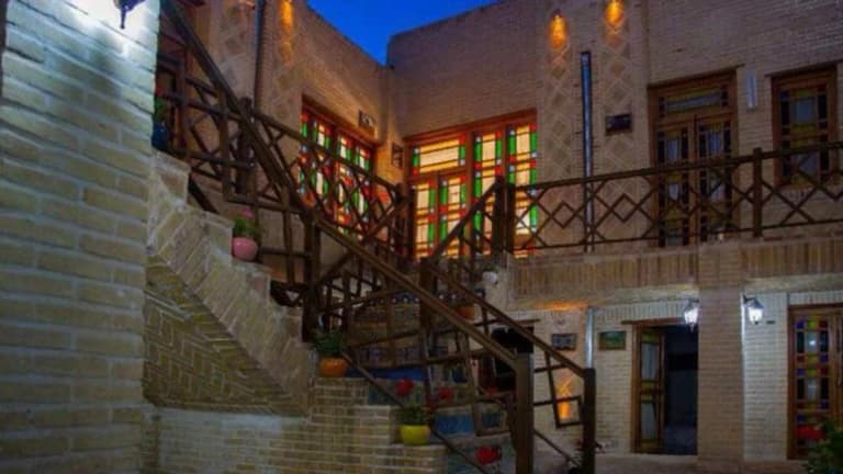 Dadamaan Hotel – Zanjan