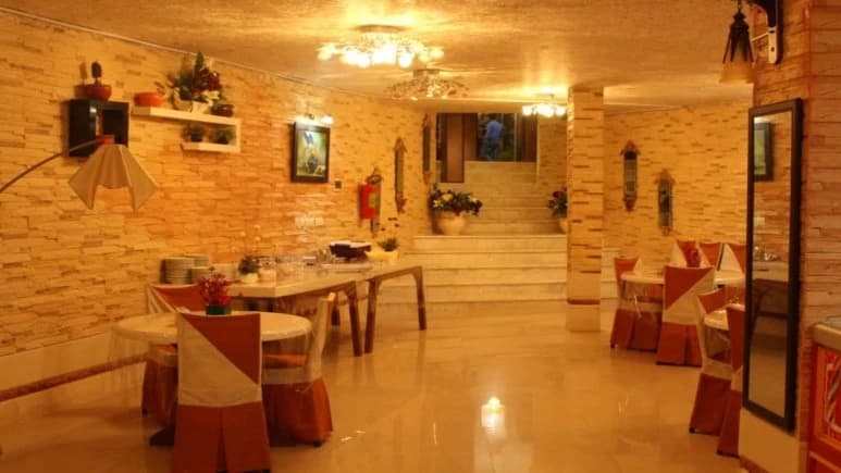 Farahmand Complex Tourism – Jahrom - view 3