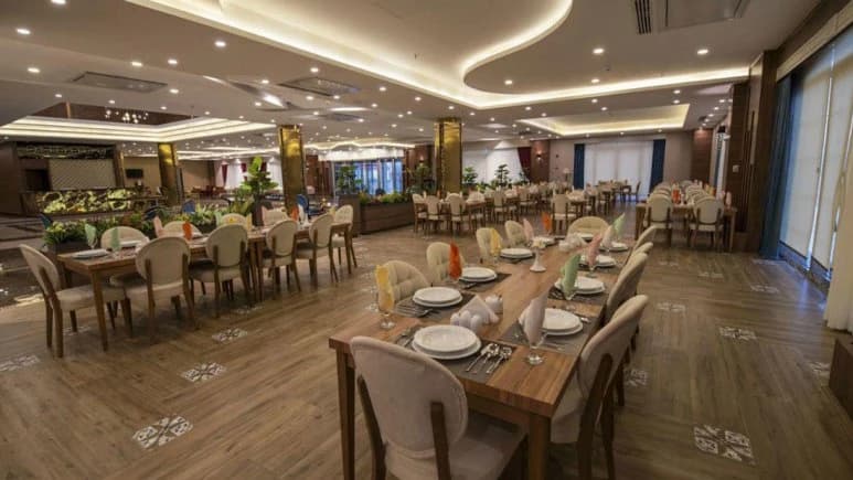 Imperial Hotel – Jolfa - view 2