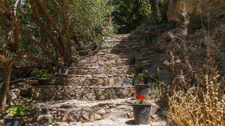 Arg e Sangi Sangan Ecolodge – Tehran - view 5