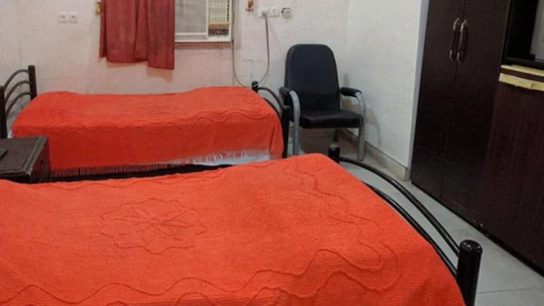 Atlas Hotel – Bandar Abbas