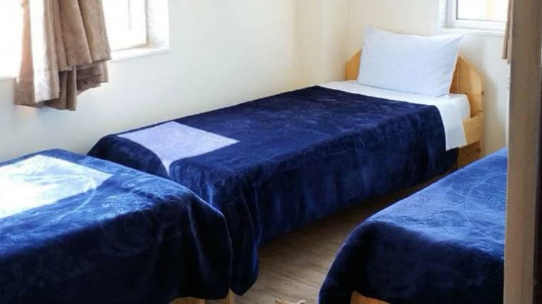 Nakhl Apartment Hotel – Bandar Anzali