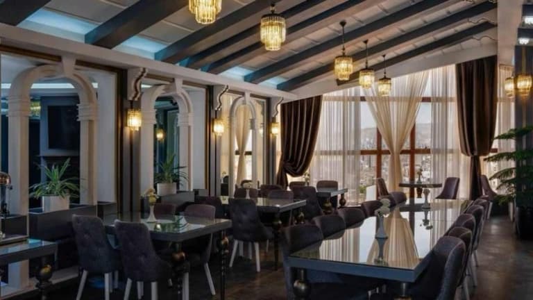 Kara Hotel – Urmia
