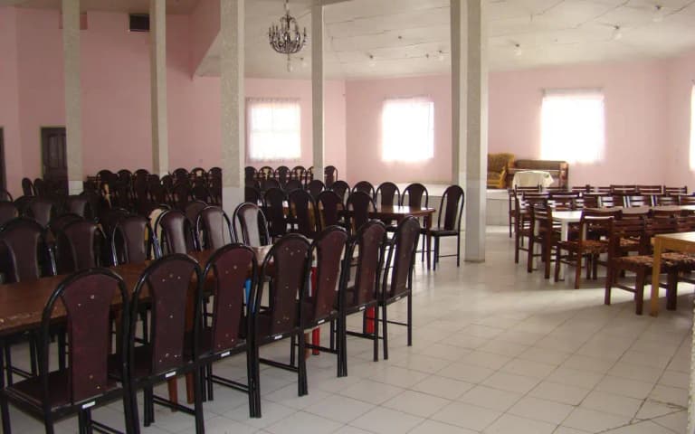 Jahangardi (Tourism) Hotel – Aligudarz