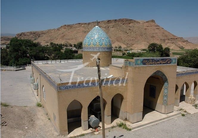 Baba Seifedin Mausoleum – Dareh Shahr