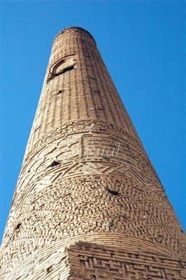Chehel Dokhtar Minaret – Isfahan - view 2