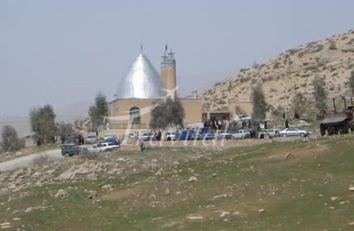 Jaber Mausoleum – Dareh Shahr - view 2